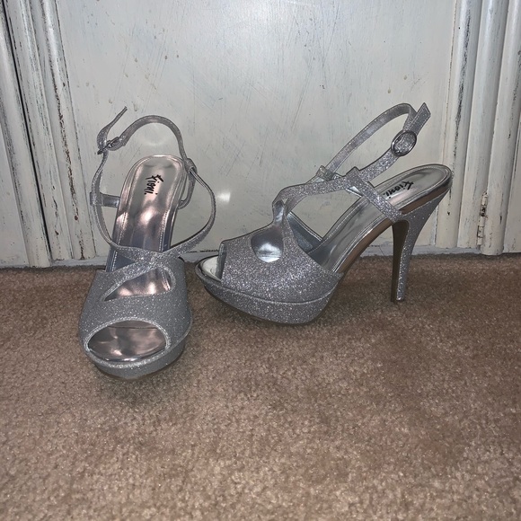 fioni Shoes - Heels fioni Shoes - Heels
